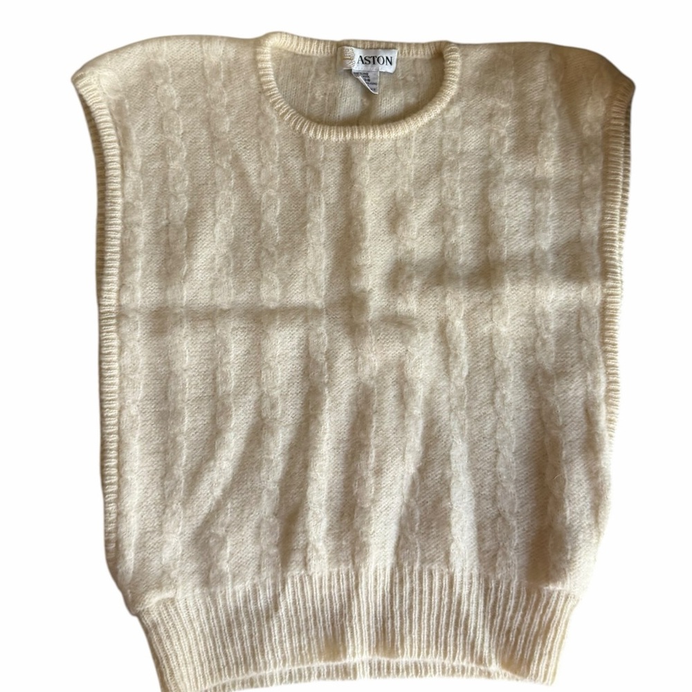 Vintage Cream Cable-Knit Crewneck Sweater Vest Cozy Cottagecore Coastal Grandma